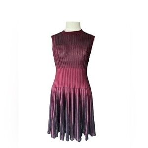 Theory knit novelty checkered dress size large.